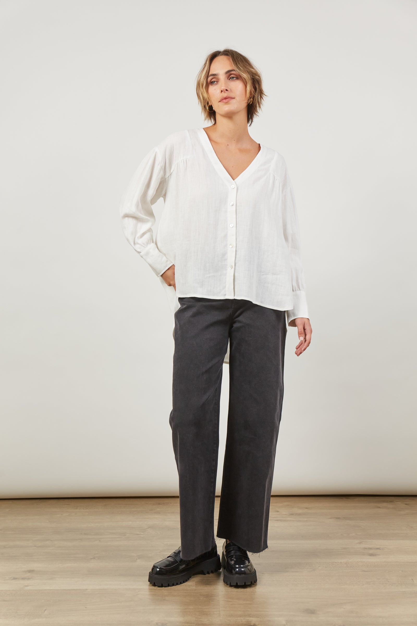 Panorama Blouse - Dove - Isle of Mine Clothing - Top L/S Linen
