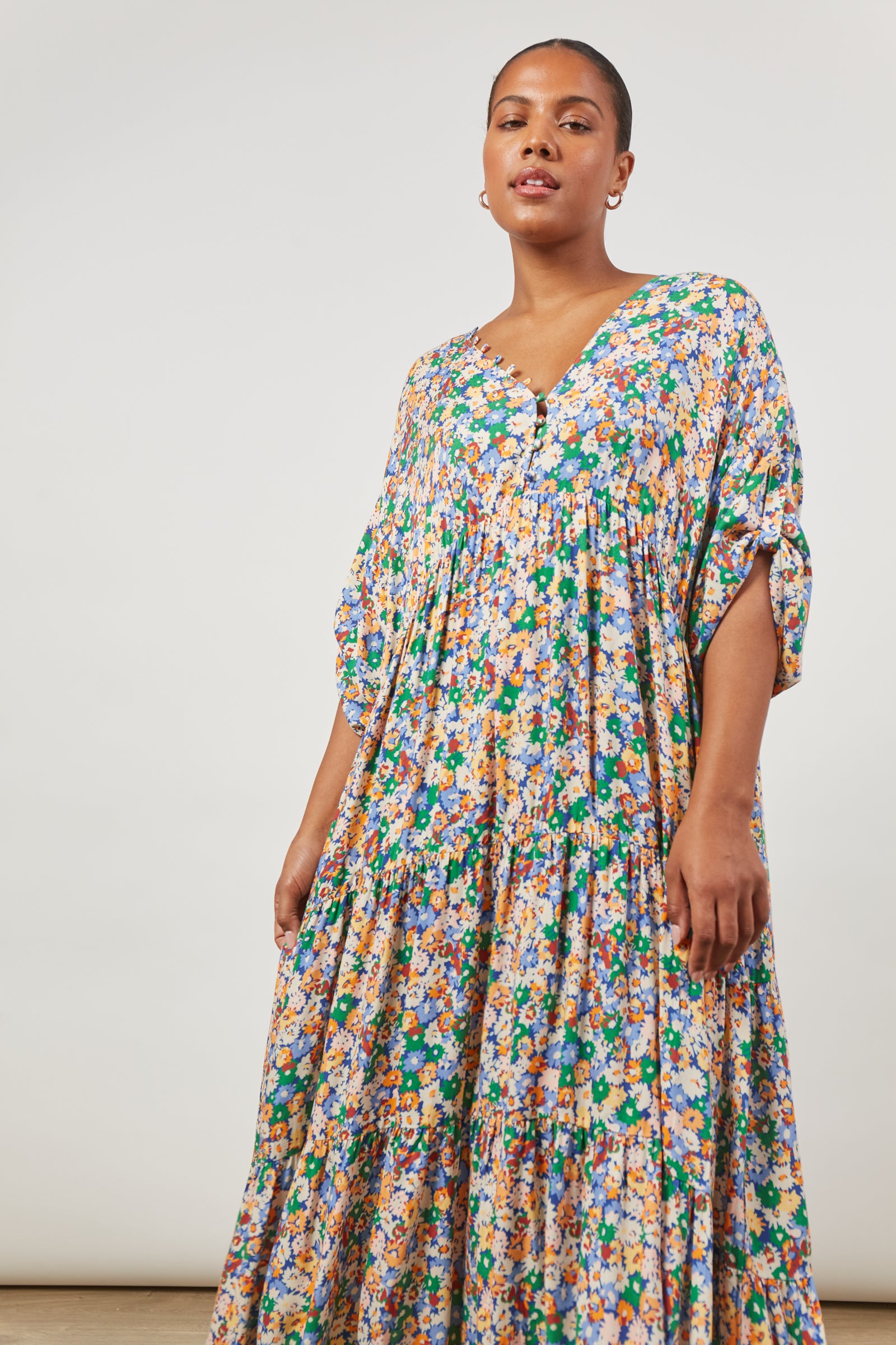 Euphoria Button Maxi - Meadow Bloom - Isle of Mine Clothing - Dress Maxi One Size