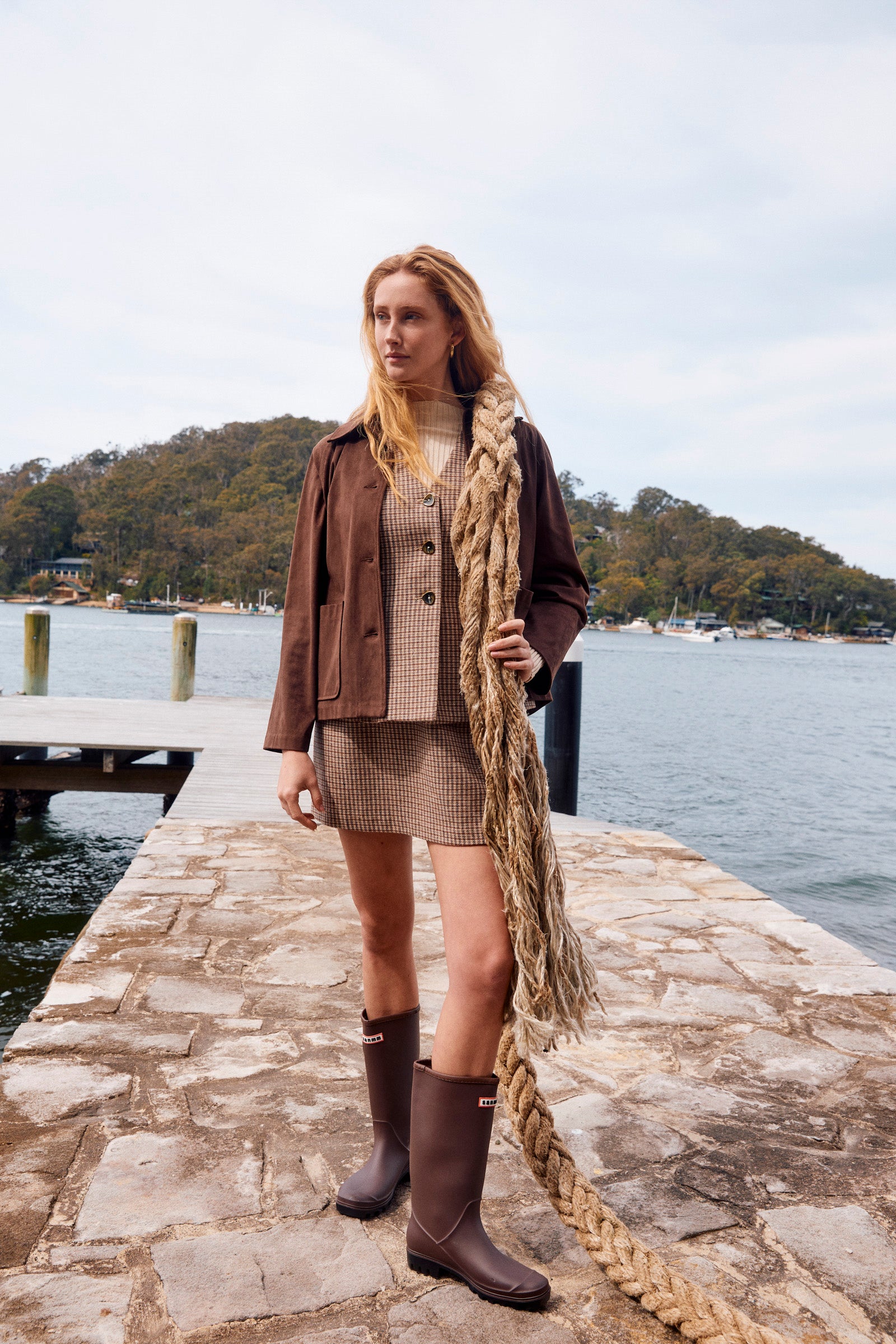 Cassidy Vest - Taupe – Isle of Mine