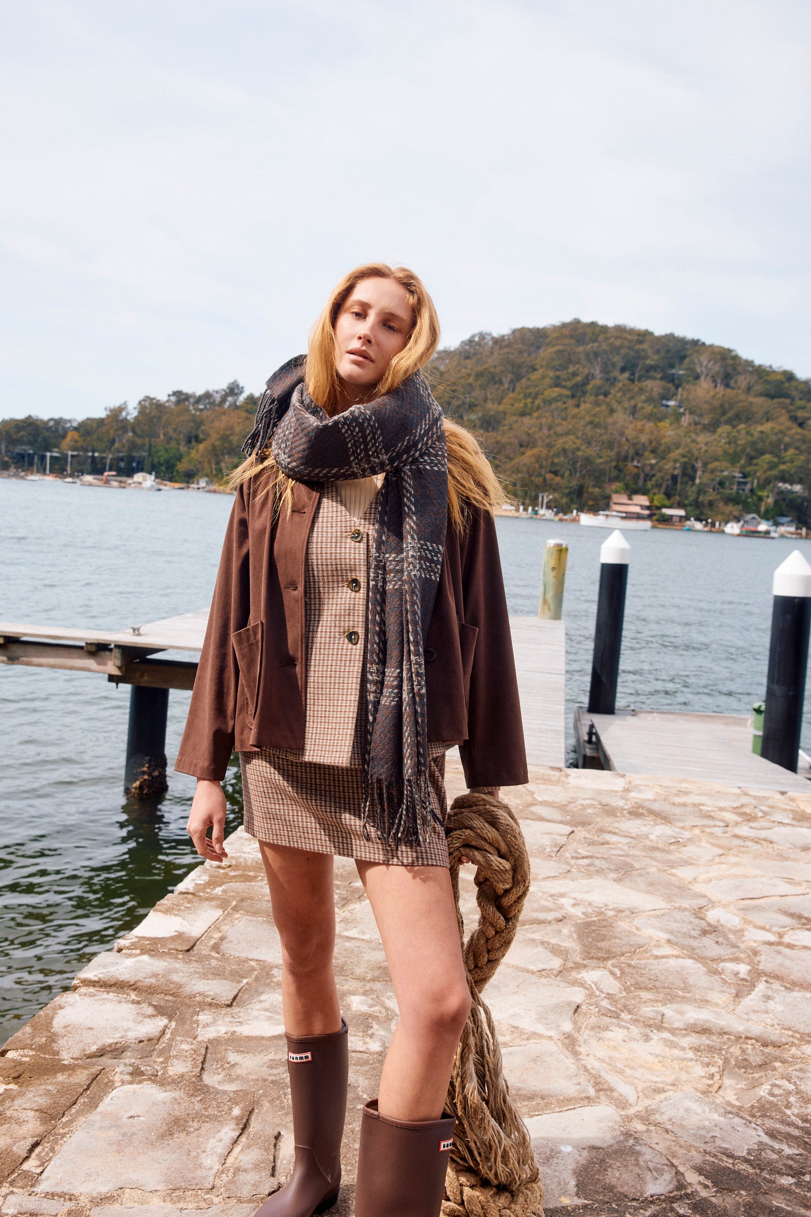 Cassidy Vest - Taupe – Isle of Mine
